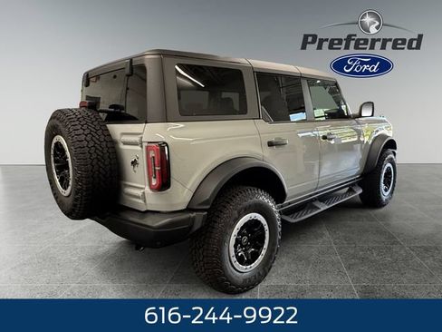 New 2026 Ford Bronco Badlands AWD/4WD image 17