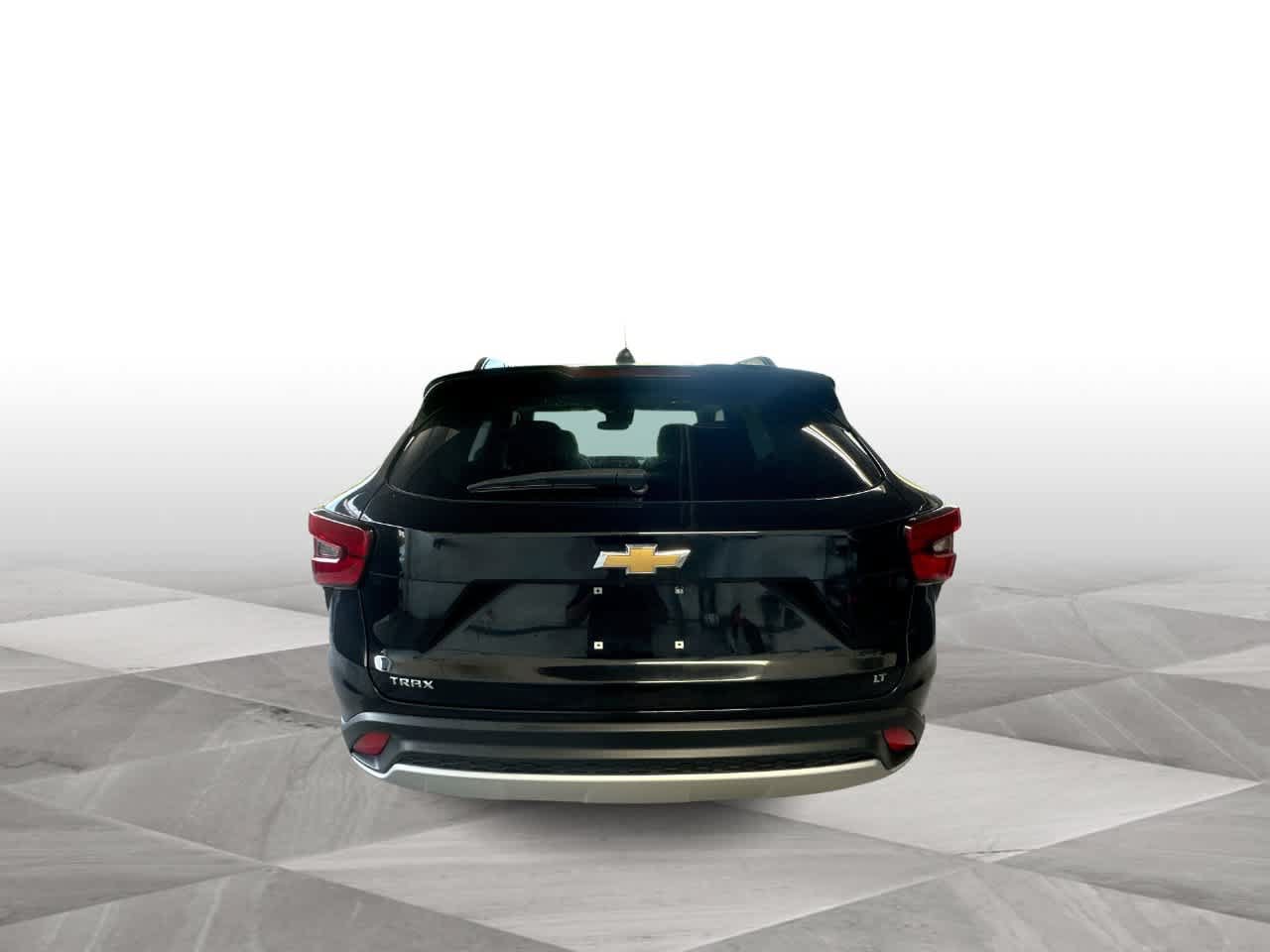 Used 2024 Chevrolet Trax LT FWD image 7