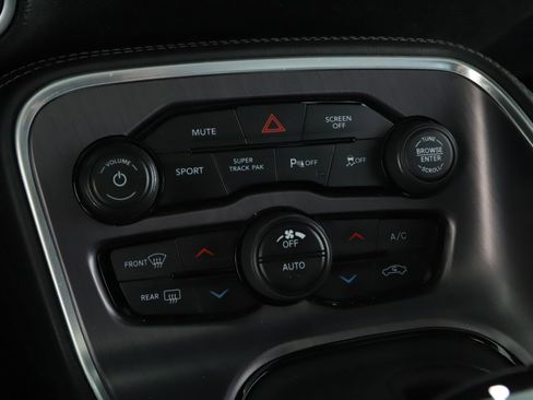 Used 2018 Dodge Challenger R/T Scat Pack image 14