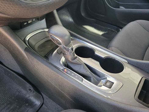 Used 2023 Chevrolet Malibu LT image 17