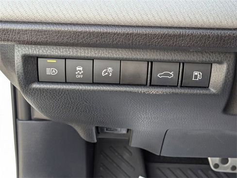 Certified 2025 Toyota Camry SE image 15