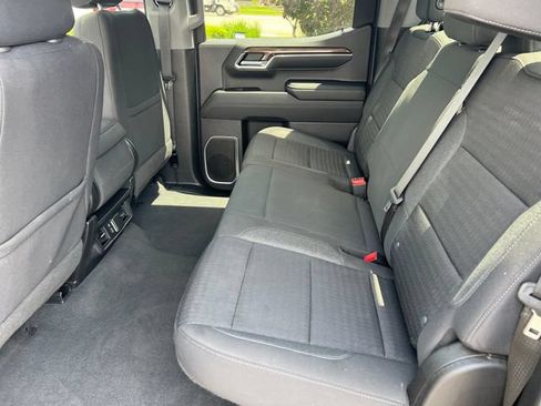 Certified 2022 Chevrolet Silverado 1500 LT AWD/4WD image 20