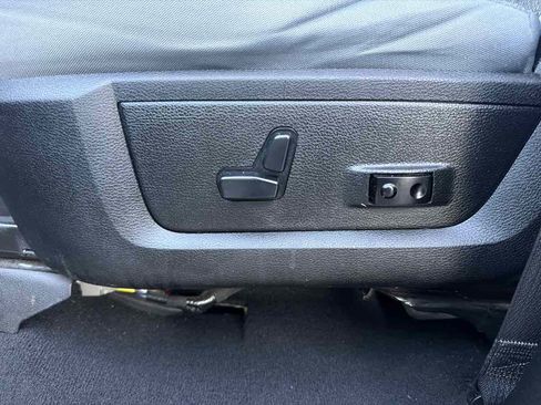 Used 2018 RAM 1500 Big Horn AWD/4WD image 26