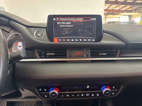 Used 2021 MAZDA MAZDA6 Carbon Edition image 16