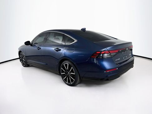 Certified 2025 Honda Accord Touring image 31