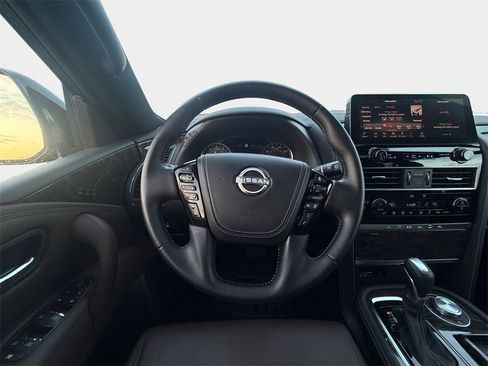 Used 2024 Nissan Armada Platinum w/ Captain's Chairs Package image 11