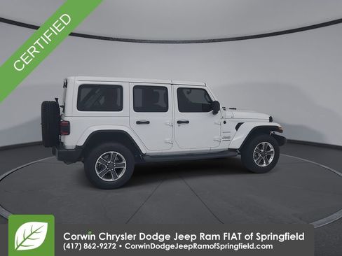 Used 2019 Jeep Wrangler Unlimited Sahara image 15