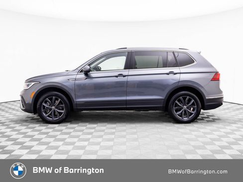 Used 2023 Volkswagen Tiguan SE AWD/4WD image 2