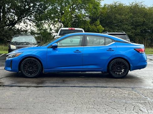 Used 2024 Nissan Sentra SV FWD image 13