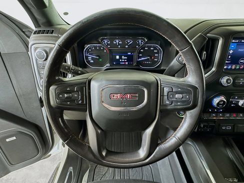 Used 2019 GMC Sierra 1500 AT4 w/ AT4 Premium Package AWD/4WD image 9