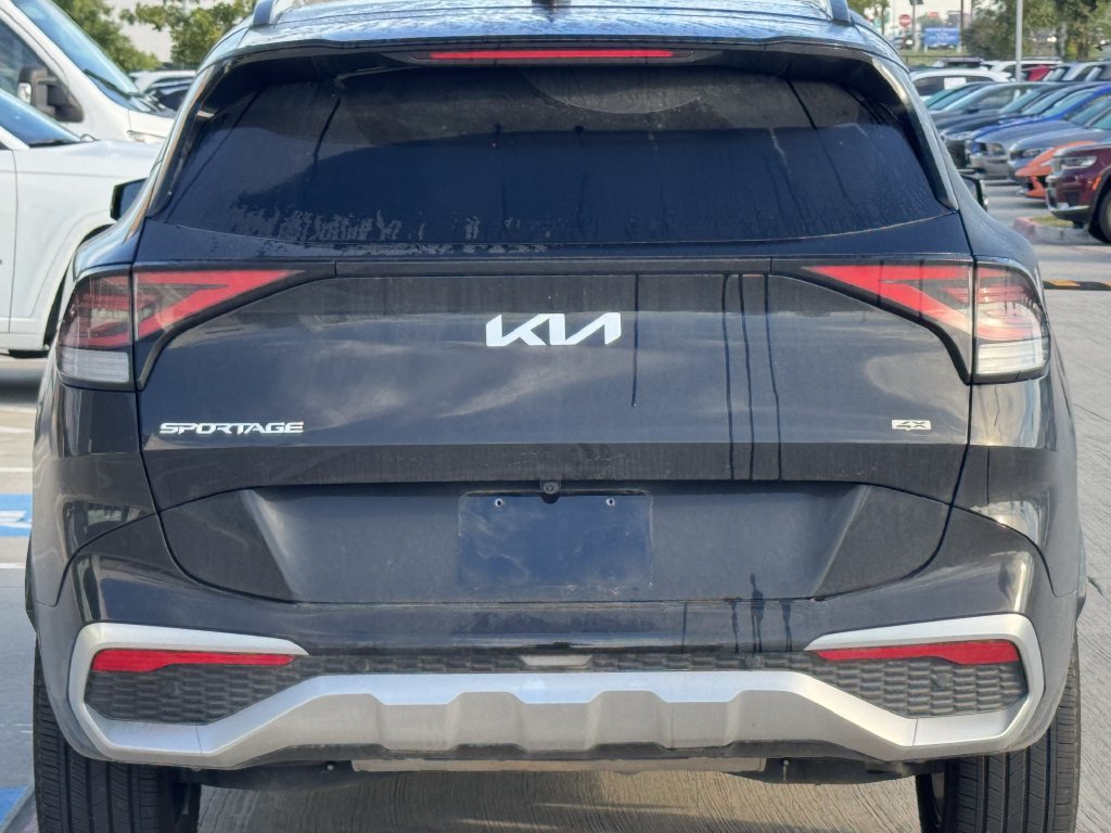 Used 2025 Kia Sportage SX AWD/4WD image 5