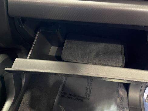 Used 2023 Nissan Titan PRO-4X w/ Pro-4x Convenience Package image 40