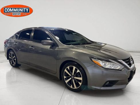 Used 2016 Nissan Altima 2.5 SR image 9