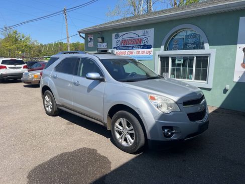 Used 2013 Chevrolet Equinox LTZ AWD/4WD image 2
