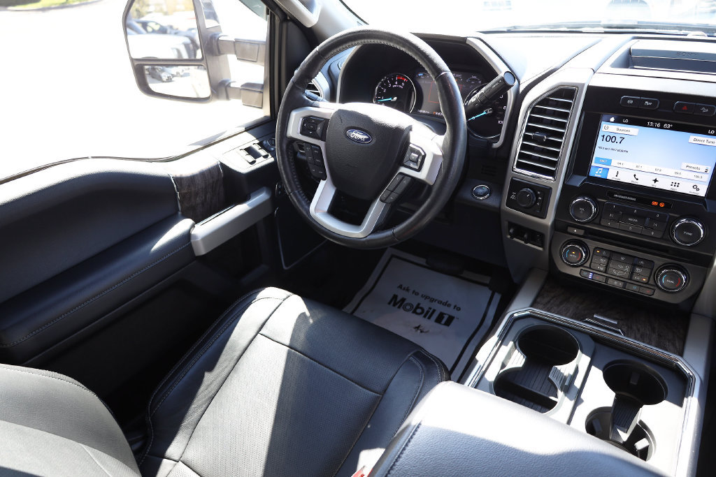 Used 2017 Ford F250 Lariat w/ Lariat Ultimate Package AWD/4WD image 19