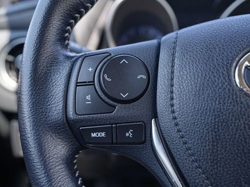 Used 2018 Toyota Corolla iM FWD image 33