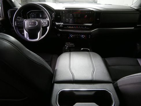 Used 2023 GMC Sierra 1500 SLT w/ SLT Premium Plus Package AWD/4WD image 24