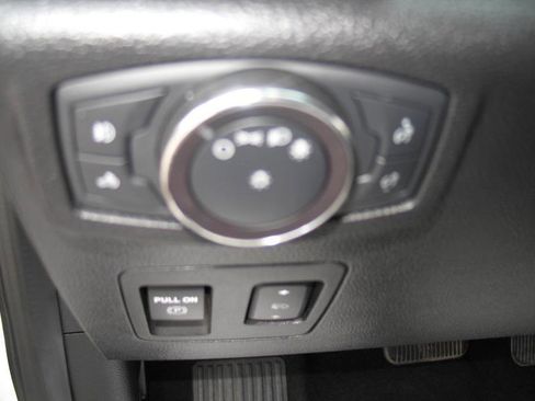 Used 2019 Ford F150 Lariat w/ Equipment Group 502A Luxury AWD/4WD image 50