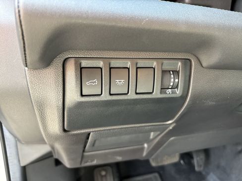 Used 2023 Subaru Ascent Onyx Edition AWD/4WD image 11