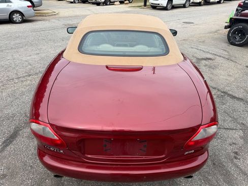 Used 2000 Jaguar XK8 Convertible RWD image 8