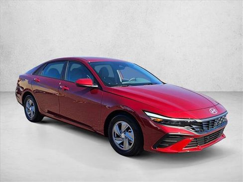 New 2026 Hyundai Elantra SE image 7