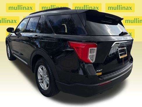 Certified 2020 Ford Explorer XLT image 8
