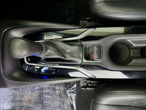 Used 2022 Toyota Corolla XSE image 22