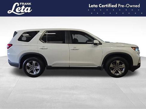 Used 2025 Honda Pilot EX-L image 7
