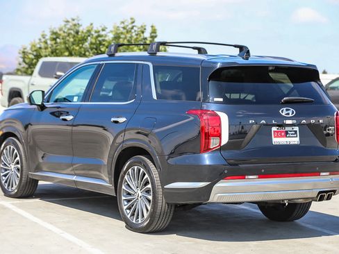 Used 2025 Hyundai Palisade Calligraphy AWD/4WD image 7