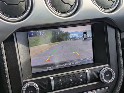 Used 2019 Ford Mustang GT Premium image 23