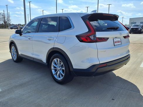 Used 2025 Honda CR-V EX image 2