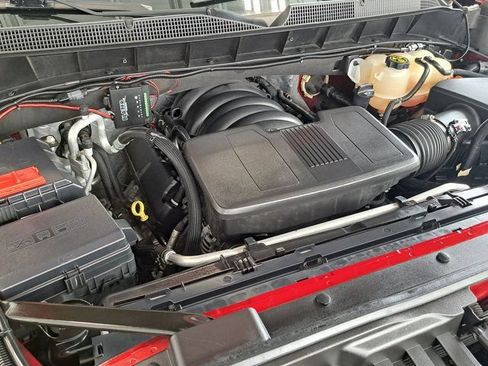 Used 2021 Chevrolet Silverado 1500 LT Trail Boss w/ LPO, Dark Essentials Package AWD/4WD image 36