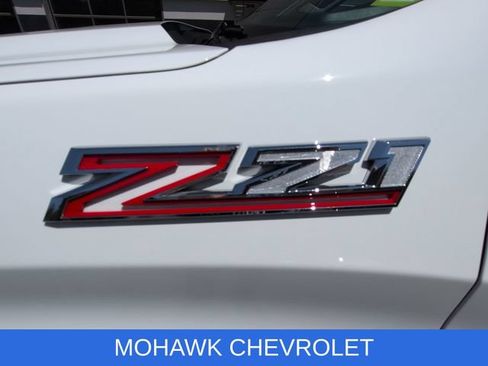 Certified 2023 Chevrolet Silverado 1500 LT w/ Z71 Off-Road Package AWD/4WD image 32