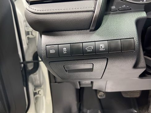 Used 2024 Toyota Camry LE image 19