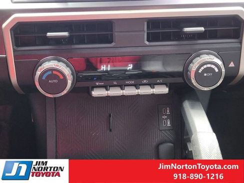 Used 2025 Toyota Tacoma TRD Sport image 20