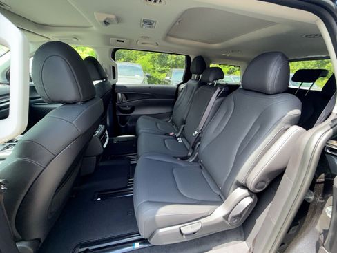 New 2026 Kia Carnival SX Prestige FWD image 31