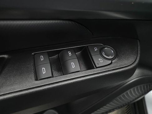 Used 2024 Chevrolet Equinox EV RS AWD/4WD image 29