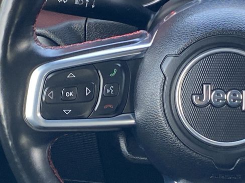 Used 2021 Jeep Wrangler Unlimited Rubicon AWD/4WD image 19