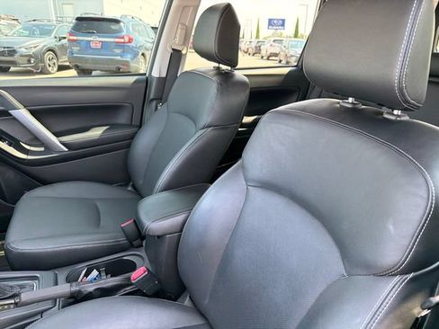 Used 2016 Subaru Forester 2.5i Touring w/ Eyesight & Navigation System AWD/4WD image 21