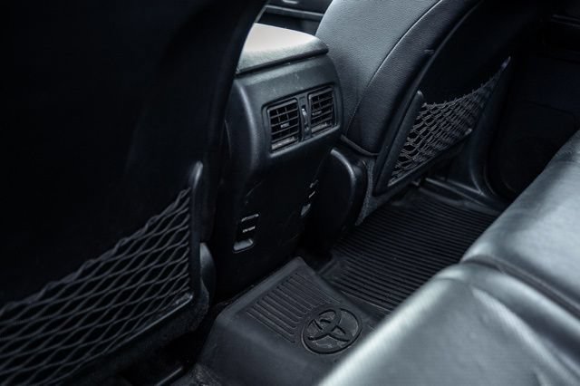 Used 2017 Toyota 4Runner Limited AWD/4WD image 36