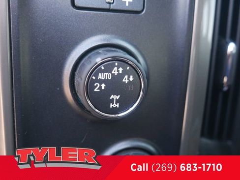 Used 2014 Chevrolet Silverado 1500 High Country image 27