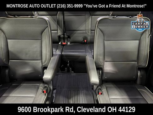 Used 2023 GMC Yukon XL SLT w/ SLT Premium Package image 32