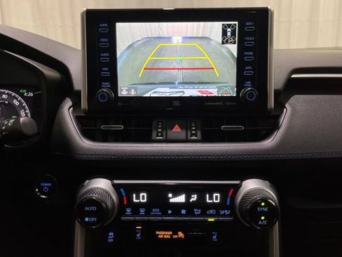 Used 2020 Toyota RAV4 XSE AWD/4WD image 20