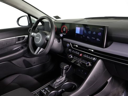 Certified 2025 Hyundai Sonata SE image 23