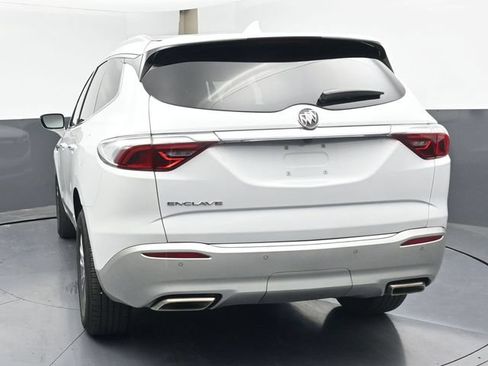 Used 2023 Buick Enclave Essence FWD image 37