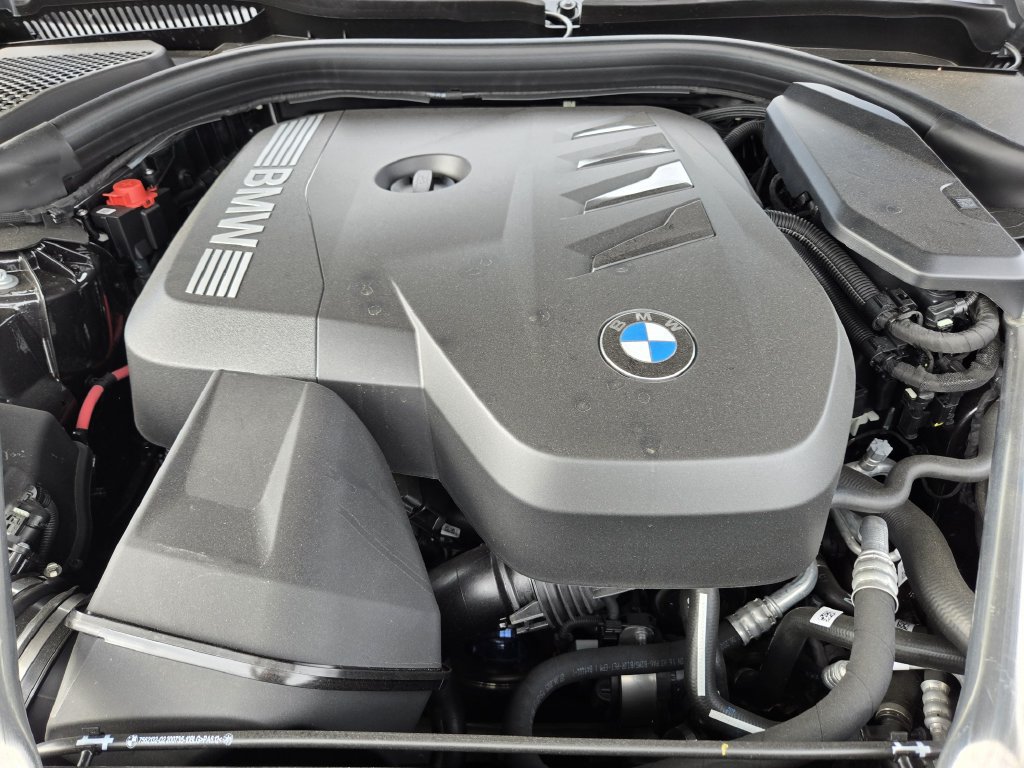Certified 2026 BMW 530i xDrive AWD/4WD image 33