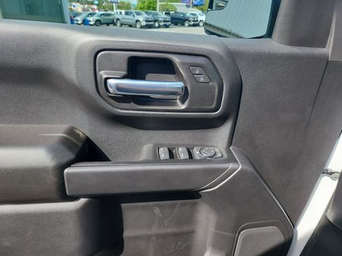 New 2026 Chevrolet Silverado 1500 Custom Trail Boss AWD/4WD image 18