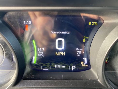 Used 2024 Jeep Wrangler Unlimited Sahara image 26