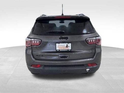 Used 2018 Jeep Compass Altitude w/ Popular Equipment Group image 5