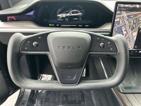 Used 2023 Tesla Model X AWD/4WD image 16